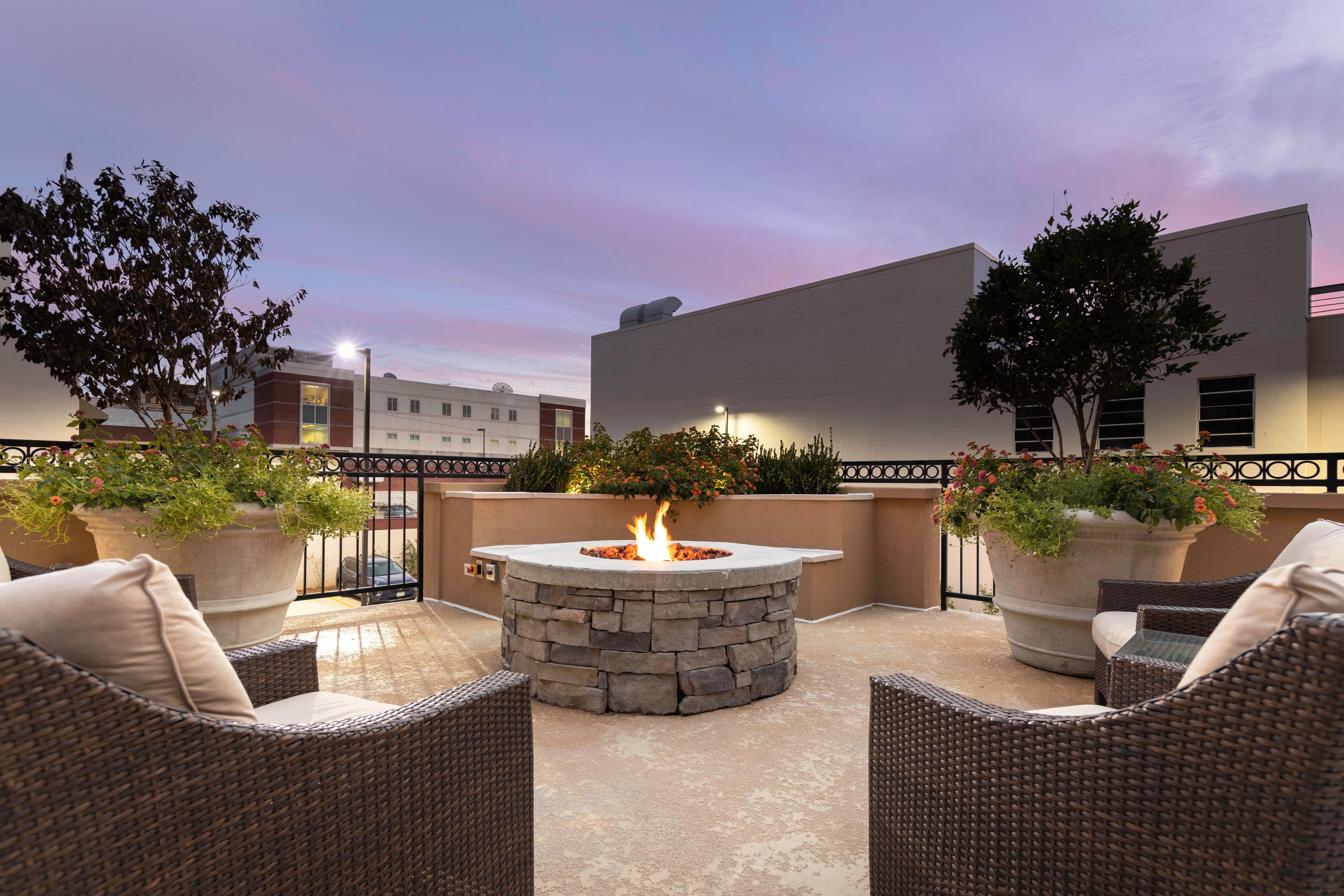 Staybridge Suites Montgomery - Downtown By Ihg Extérieur photo